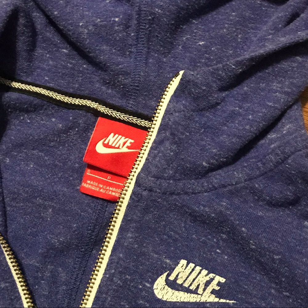 Nike lightweight jacket
